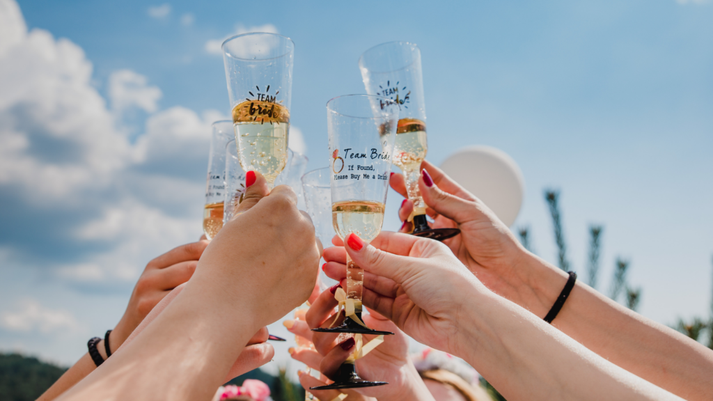 מתנה לכלה למסיבת רווקות